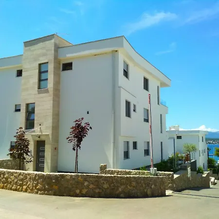 Apartment Pipe Malinska