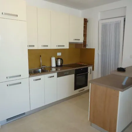 Pipe Apartman